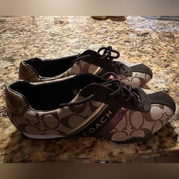 Coach Signature Sneakers - Jayme size 6.5 - MINT - Picture 1 of 9